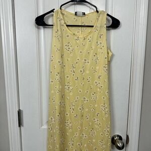 90s dress made in the USA yellow floral butterfly midi dress silhouette. M